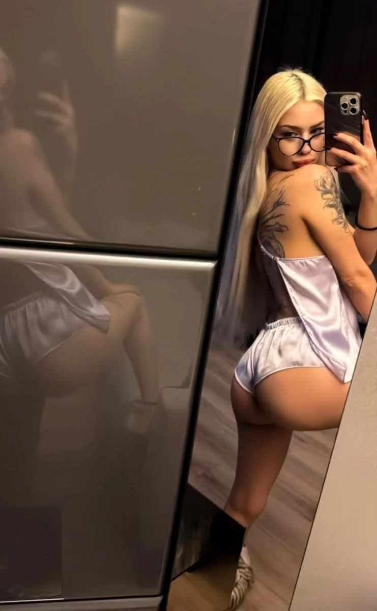 Duygu, 23